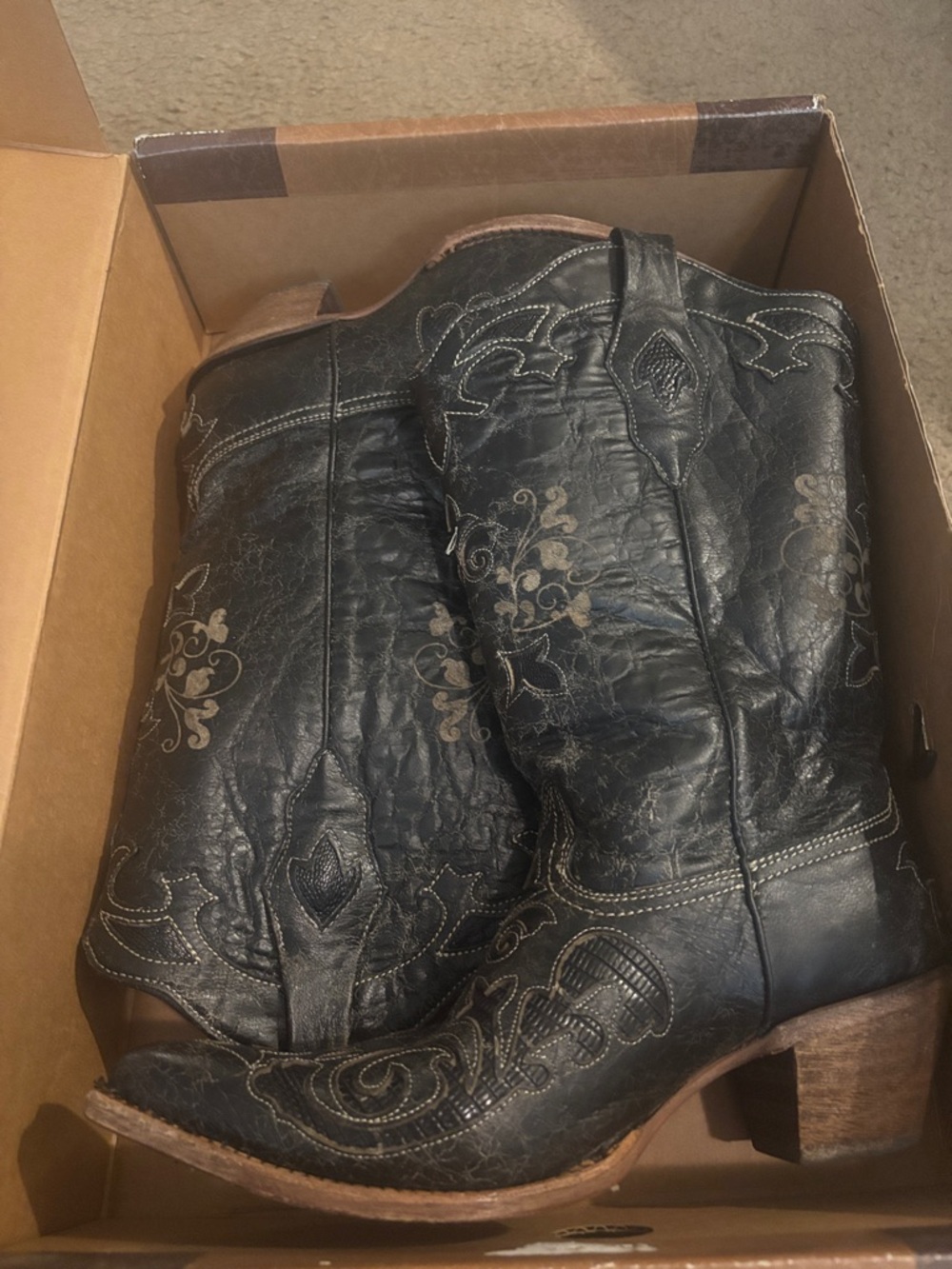 Black Leather Embroidered Western Boots